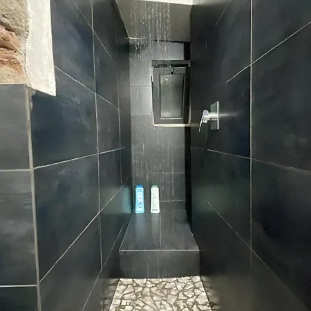 Homesuite45 Vakantiehuis Catánia