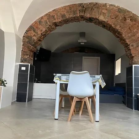 Дом отдыха Homesuite45 Катания